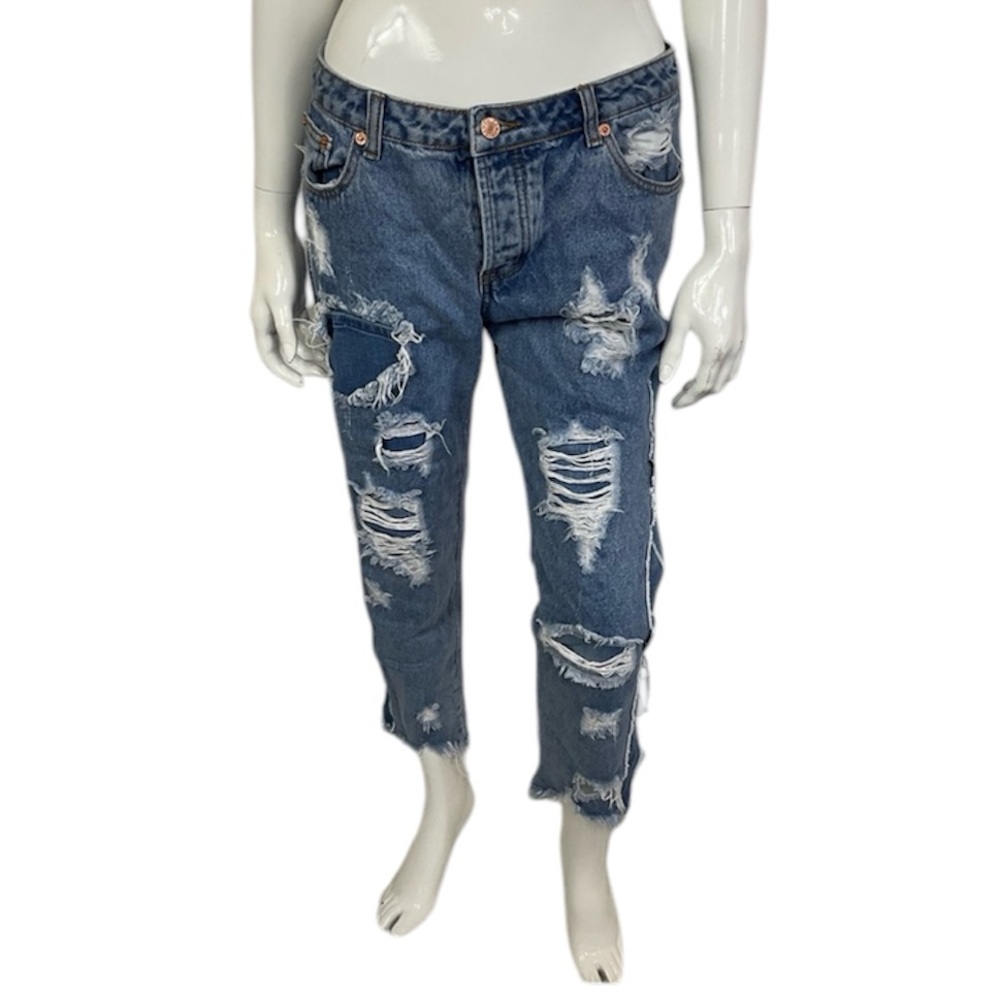 Caffeine Blue Medium Wash High Rise Distressed Denim Cropped Boyfriend Jeans  L